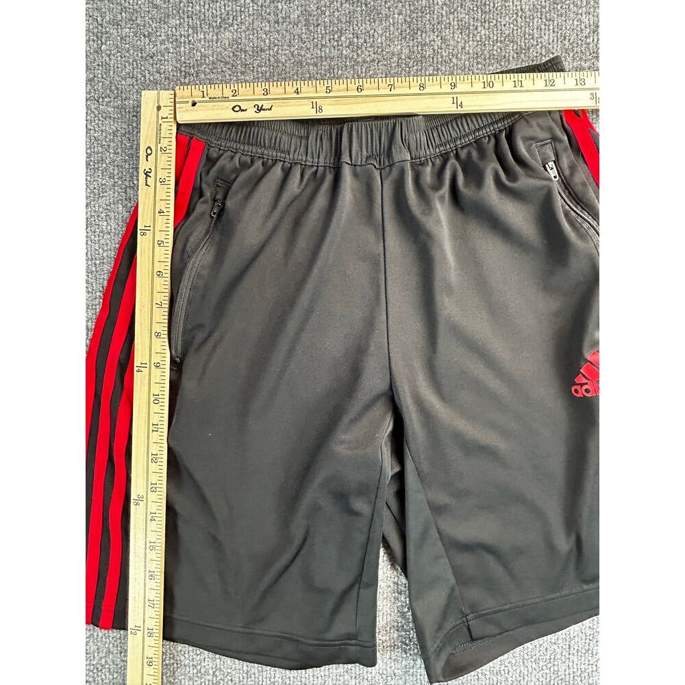 Adidas D2M Primeblue Shorts Mens Medium Black Red AEROREADY Zip Pockets - Picture 7 of 9